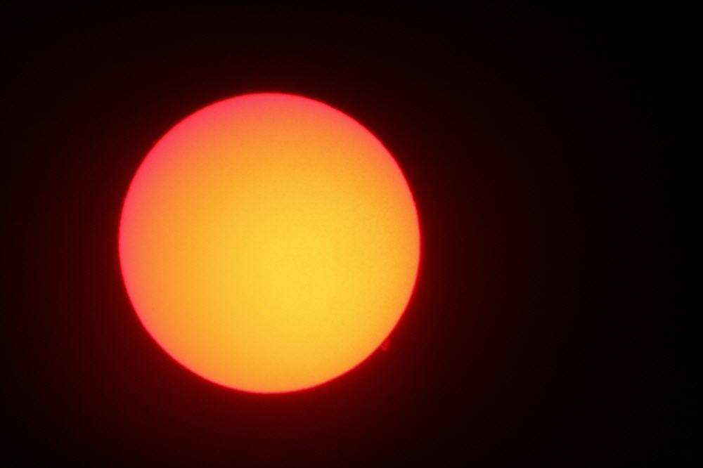 Sonne im H-alpha- Licht;